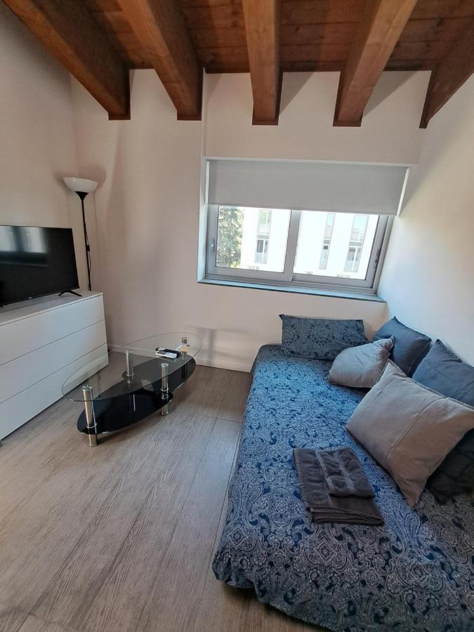 Lux Apartment 2 Milano Metro M2 Exterior photo